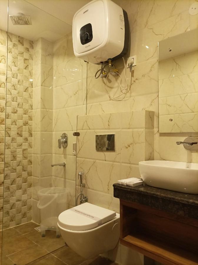 Hotel Classic Hills Dharamshala Bagian luar foto